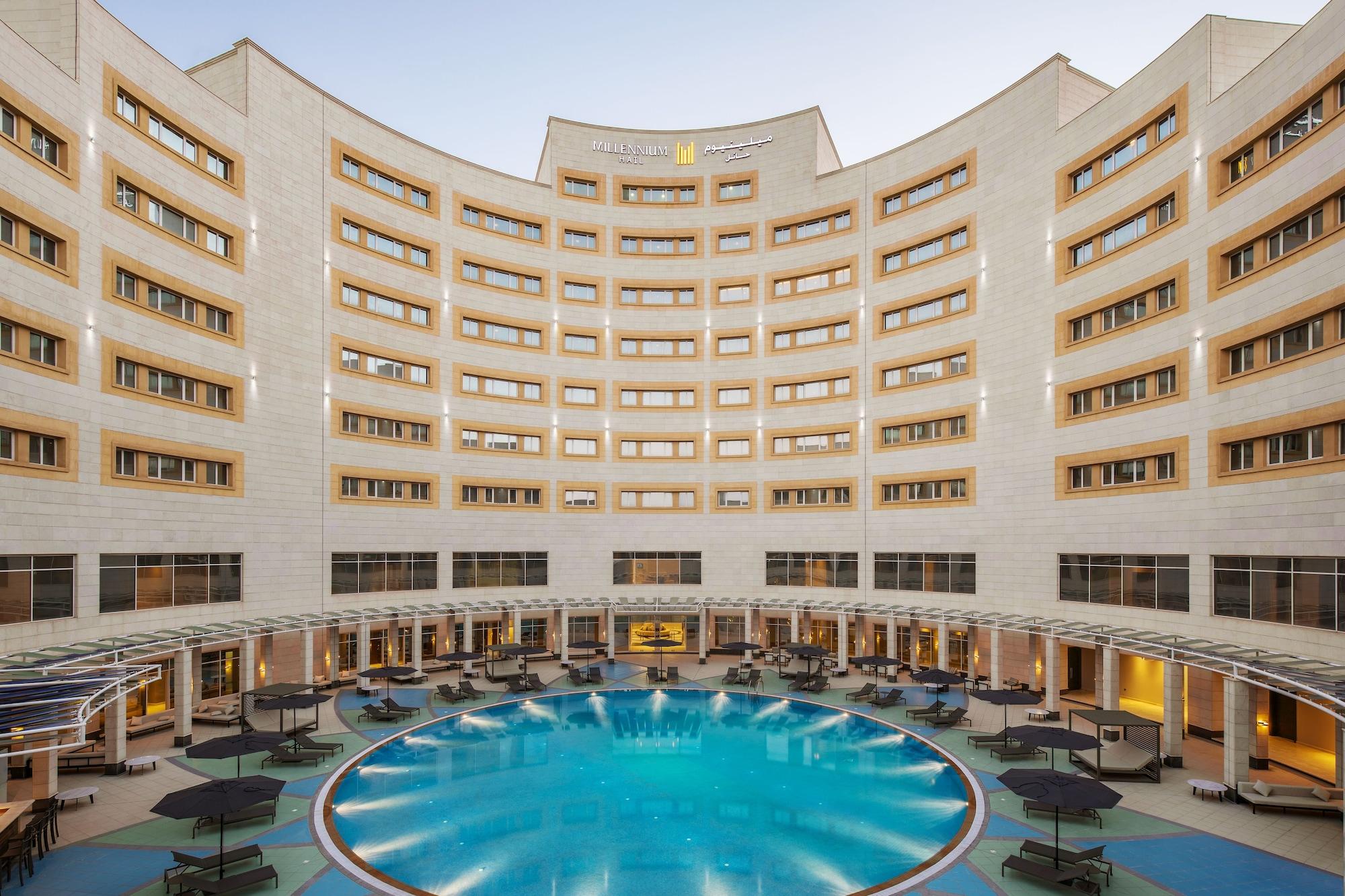 Millennium Hail Hotel Exterior photo The pool at the hotel